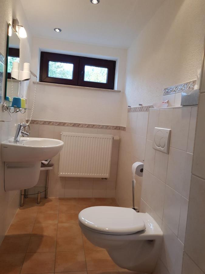 Gasthof & Pension Erlengrund Gersfeld Buitenkant foto